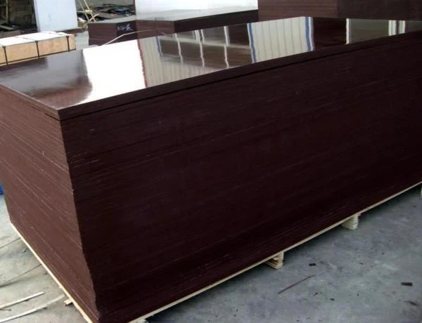 FUSTA CONTRAPLAT MARINEPLEX PER A CONSTRUCCIÓ10mm